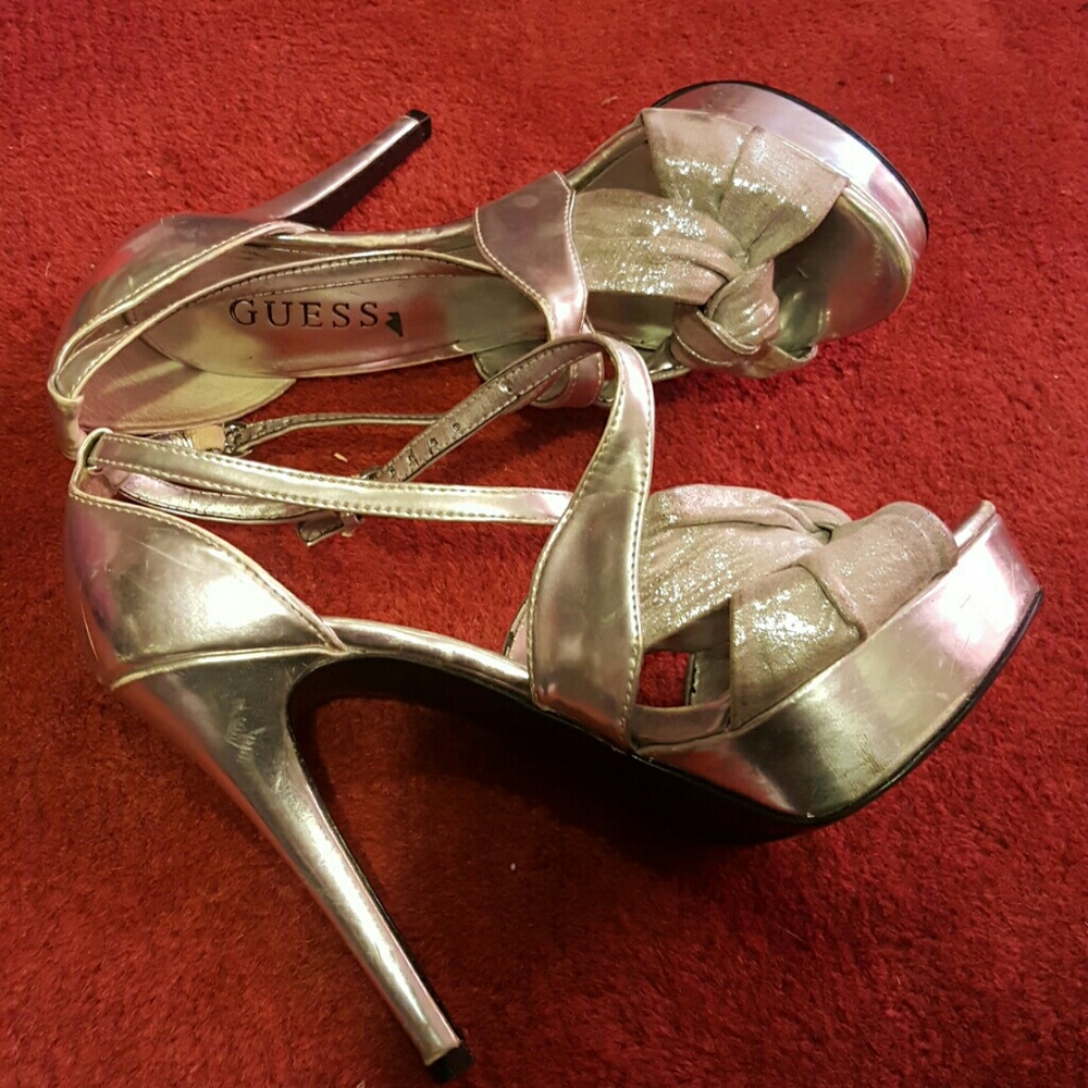 Heels - Picture 3 of 3